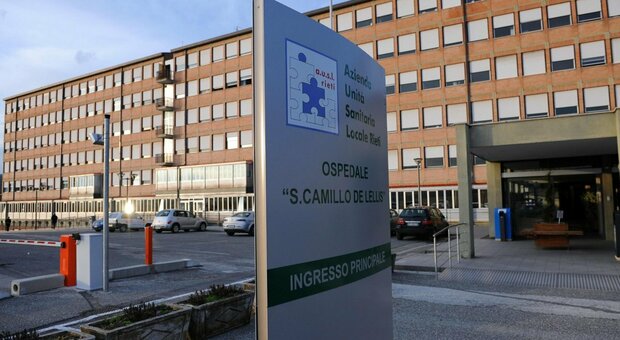 Robot chirurgico al De’ Lellis: 2,4 milioni di euro per risultati (per ora) quasi inesistenti